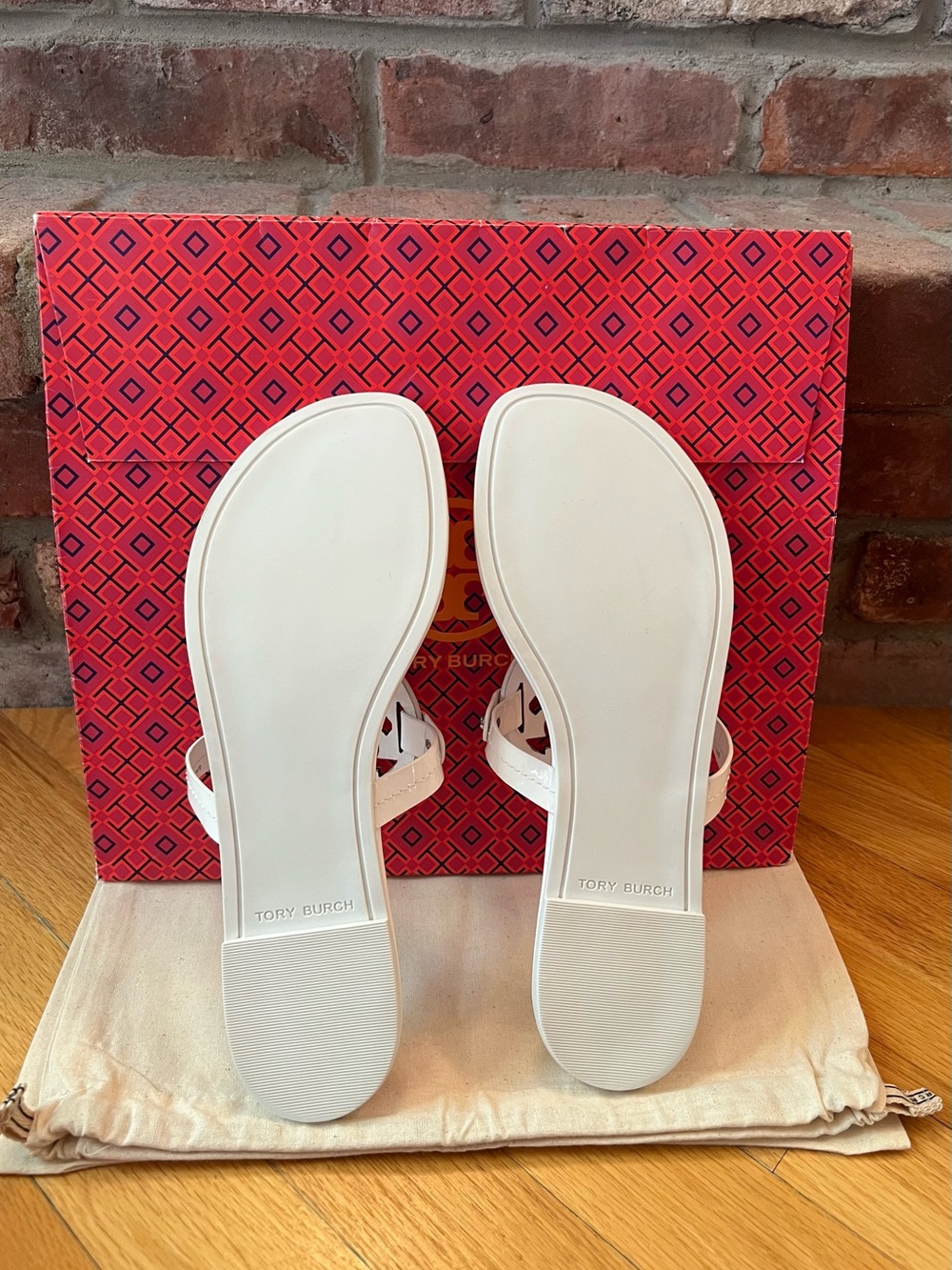 Tory Burch Bright White Patent Leather Miller Sandals - Picture 8 of 10